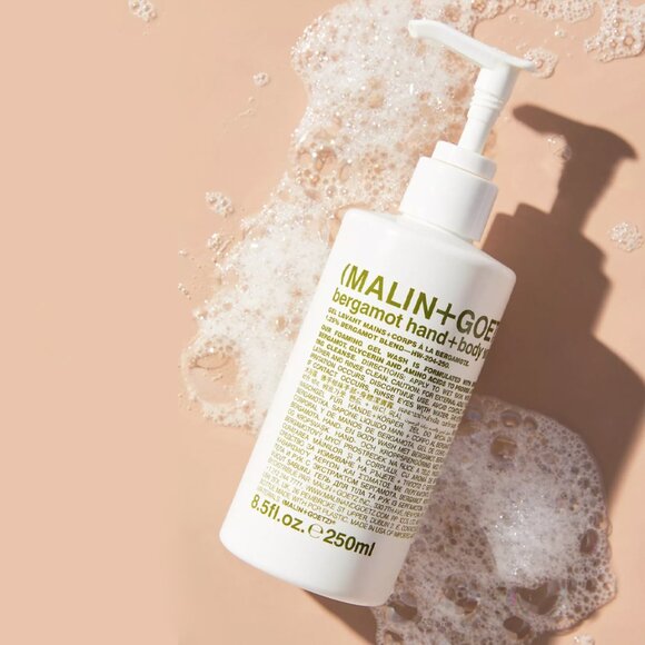 MALIN+GOETZ RUM SCENTED RICH FOAM HAND | BODY WASH - Picture 3 of 11